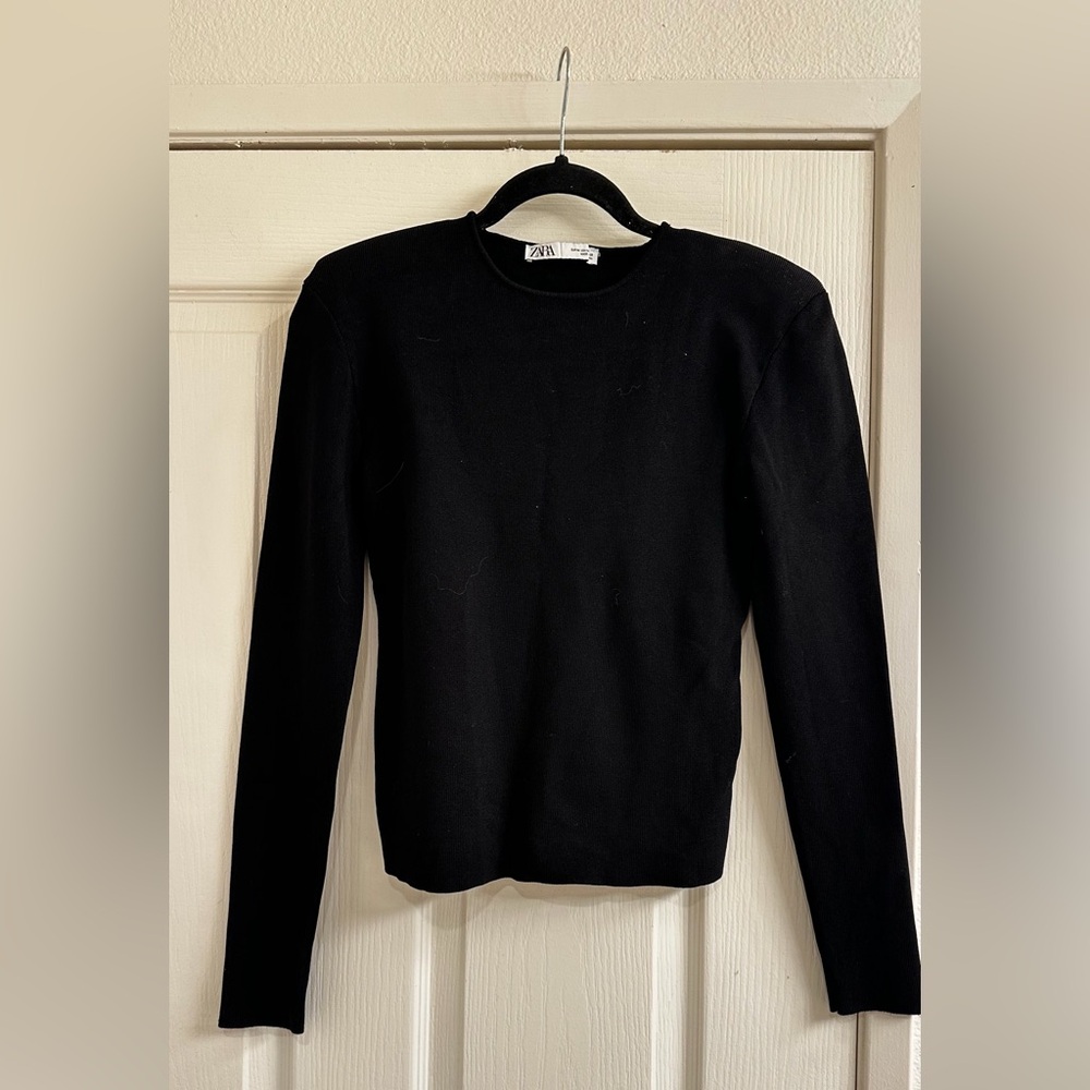 Classic Knit Black Women's Sweater with shoulders pads
